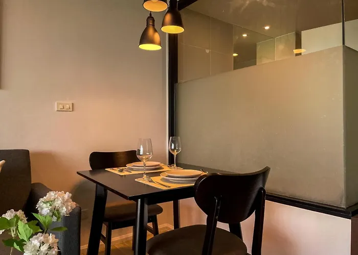 Expansive Modern - Bts Phrom Phong - Ultra Fast Wifi 펜션 방콕